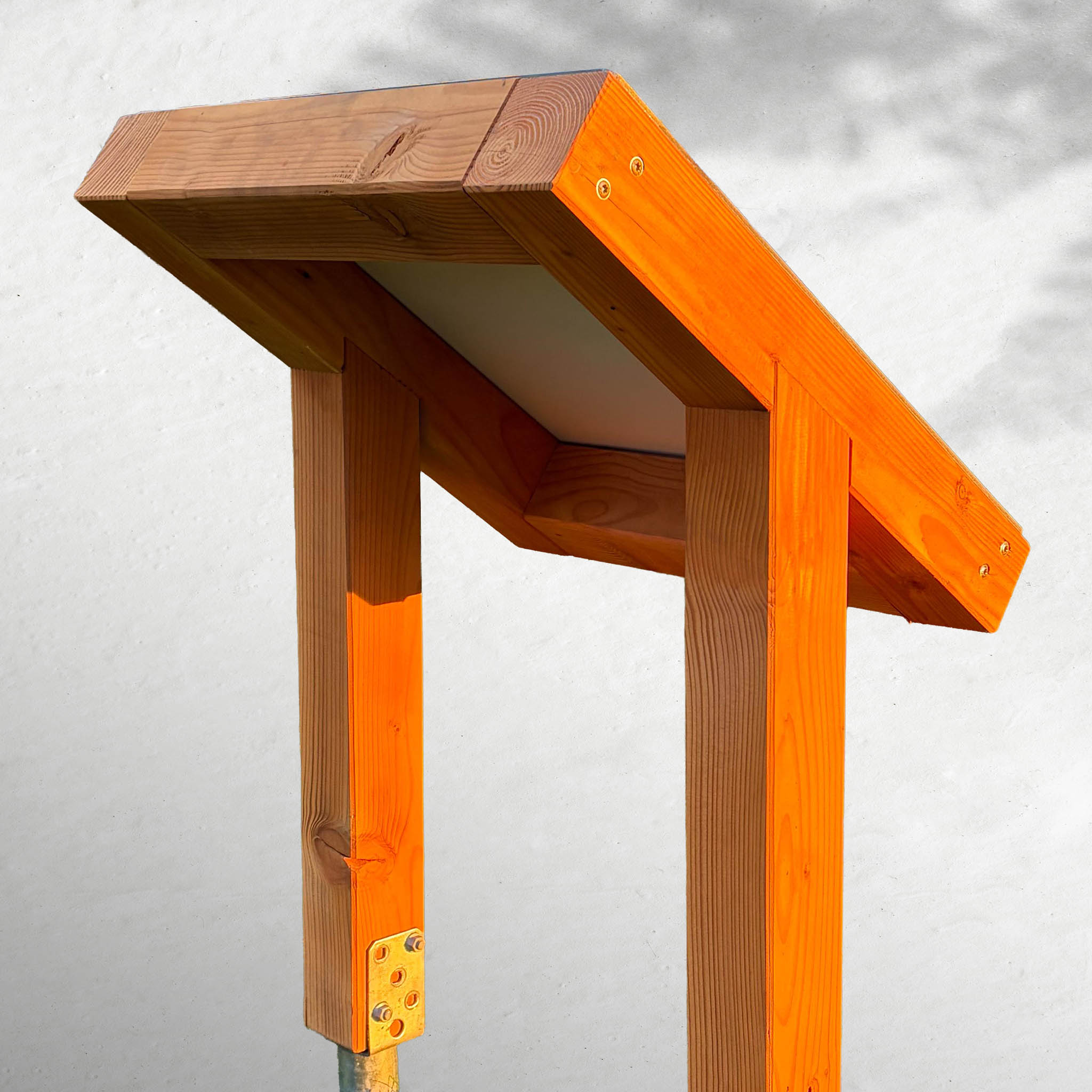 Pultaufsteller Holz "Zweibein"